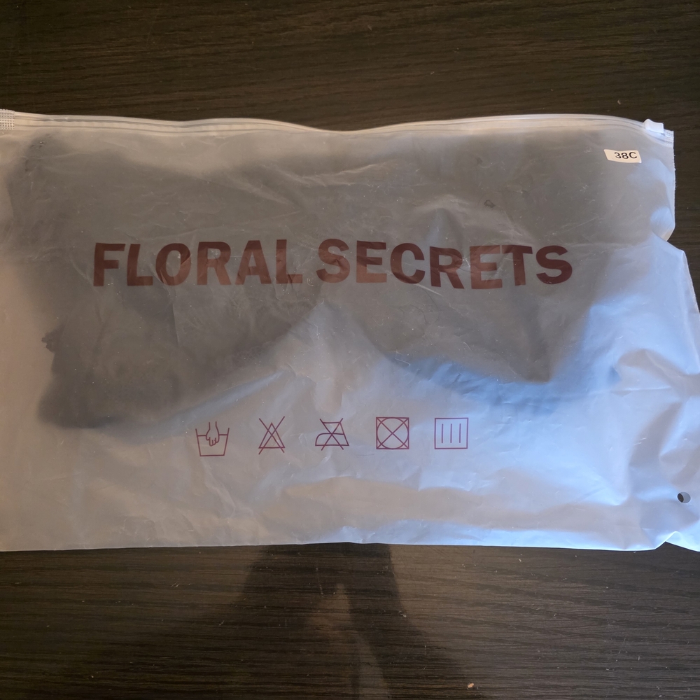 Floral Secrets Rose Bra Size 38 C Brand New